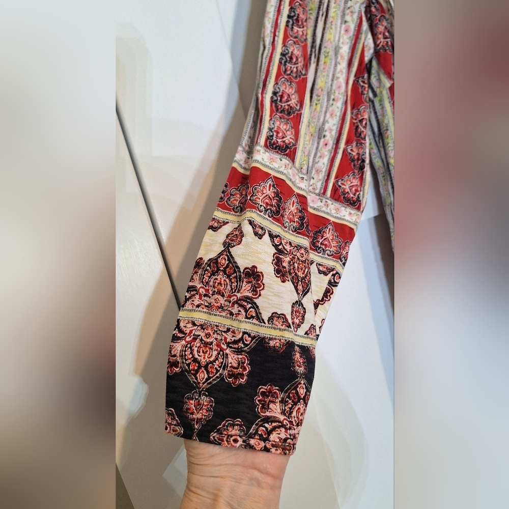 J. Jill Floral Medallion Print Tunic Top 100% Rayon Long Sleeve Sz 2X Red White - Picture 7 of 13